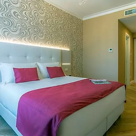 The Boutique Hotel