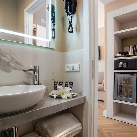 The Boutique Hotel