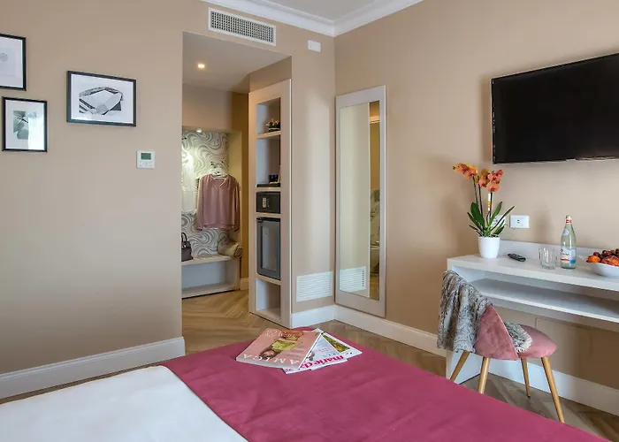 Отель The Boutique 3*